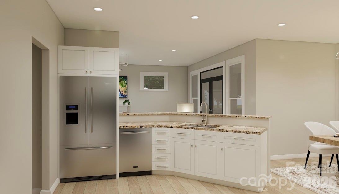 747 Chatsworth Circle SE