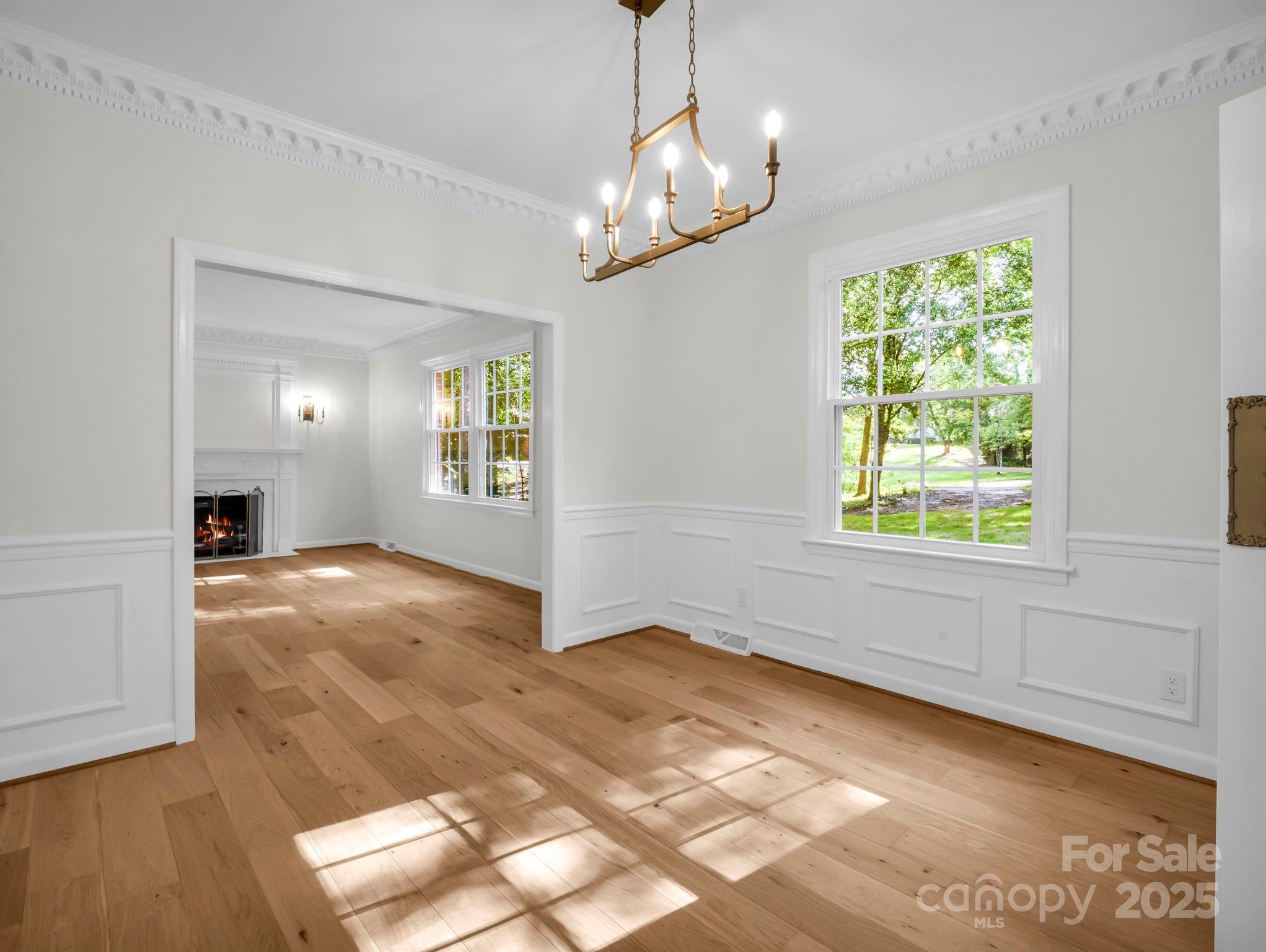 Country Club Acres - Residential