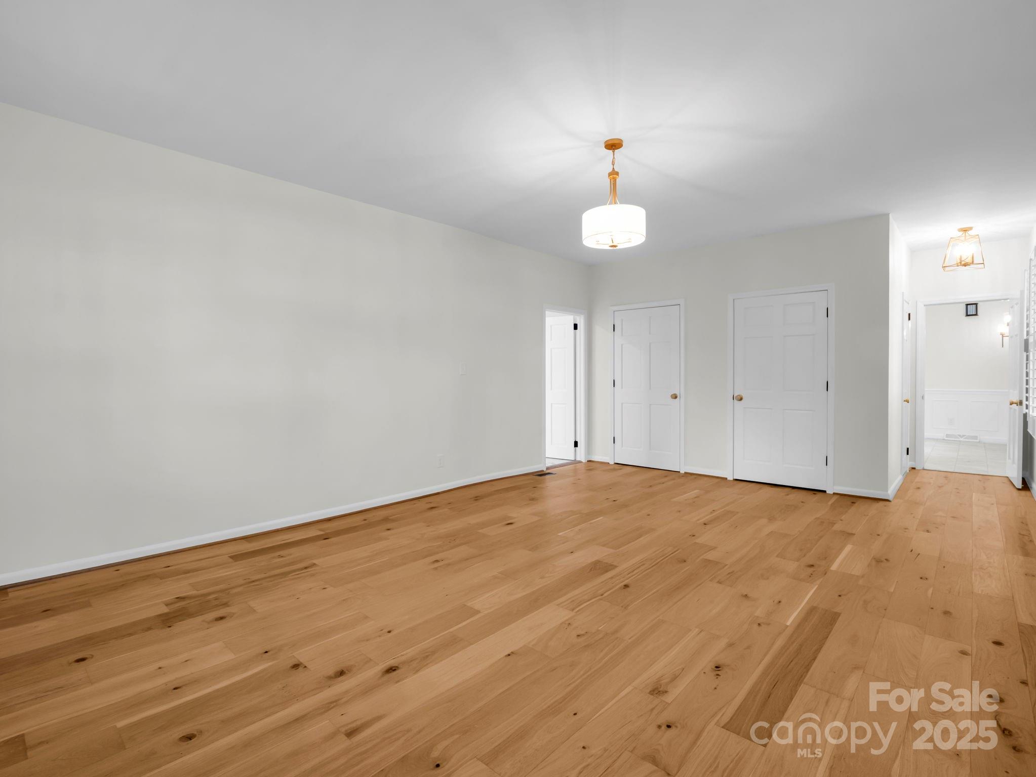 Country Club Acres - Residential