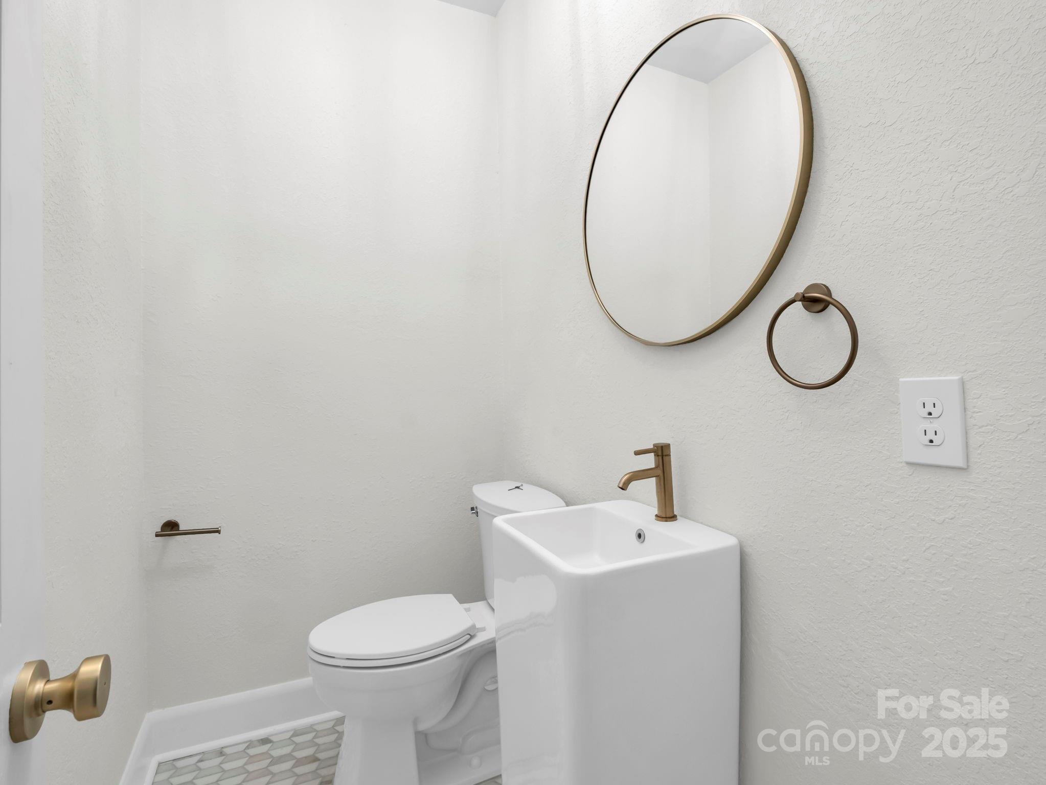 Country Club Acres - Residential