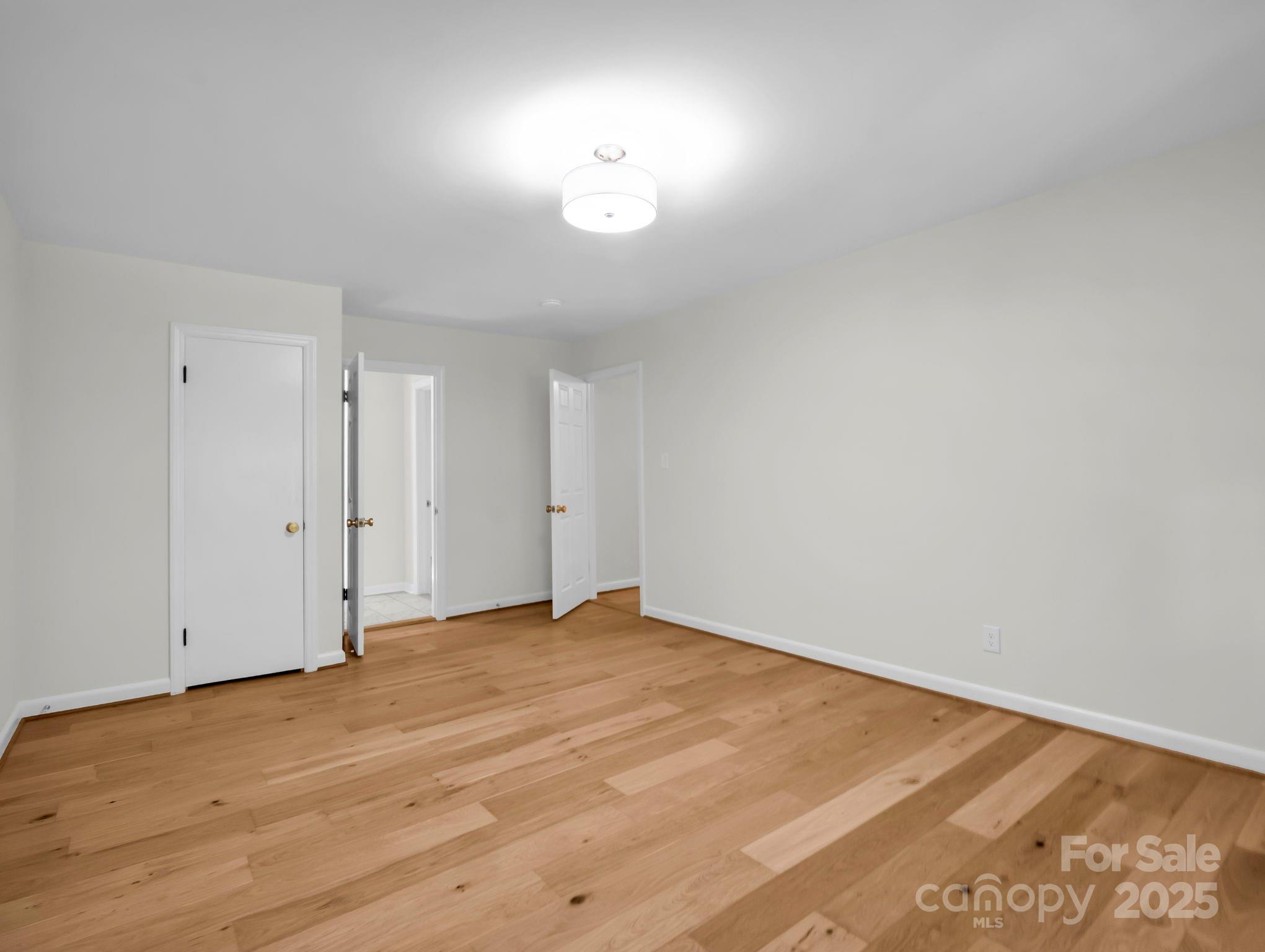 Country Club Acres - Residential