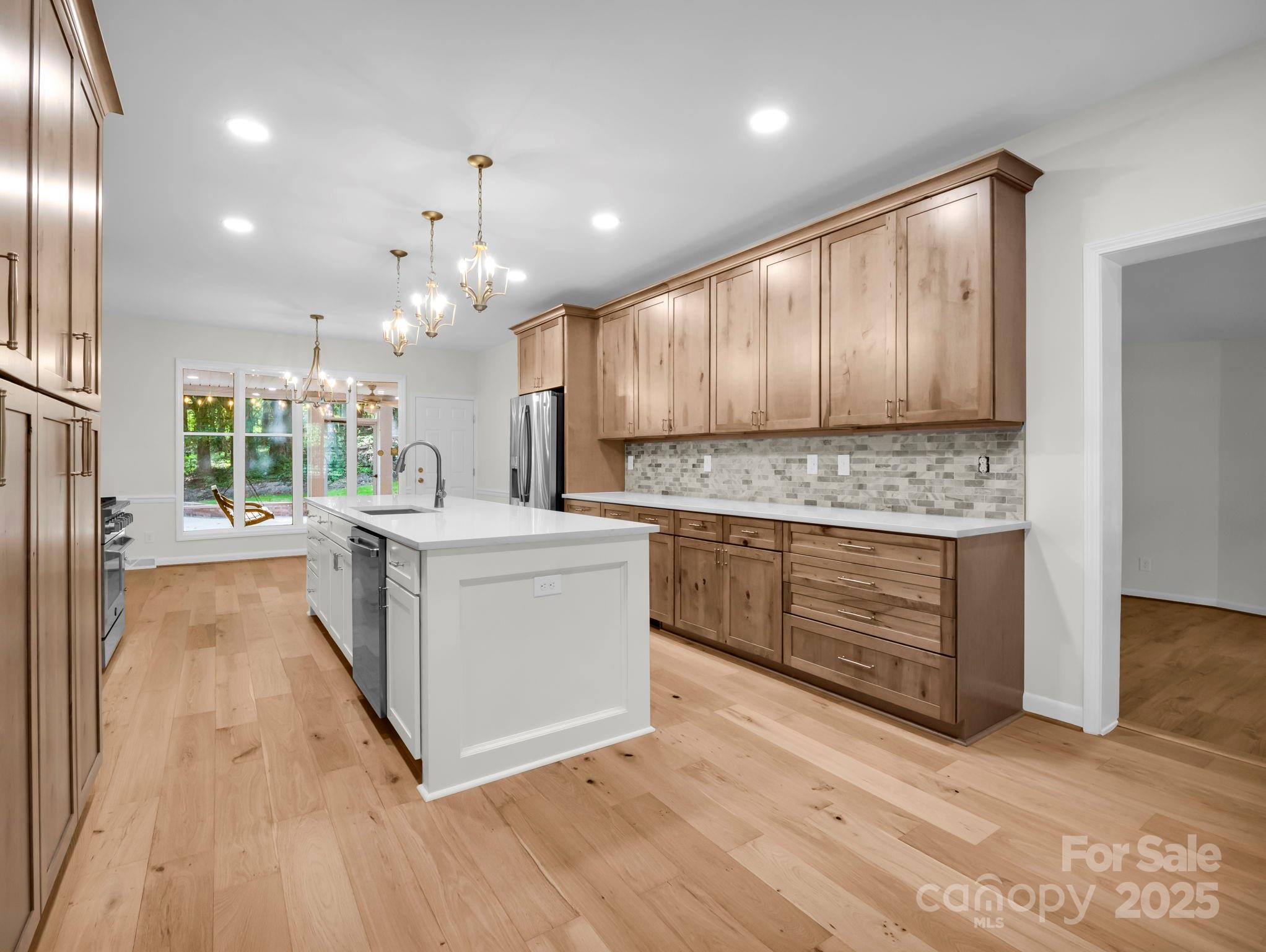 Country Club Acres - Residential