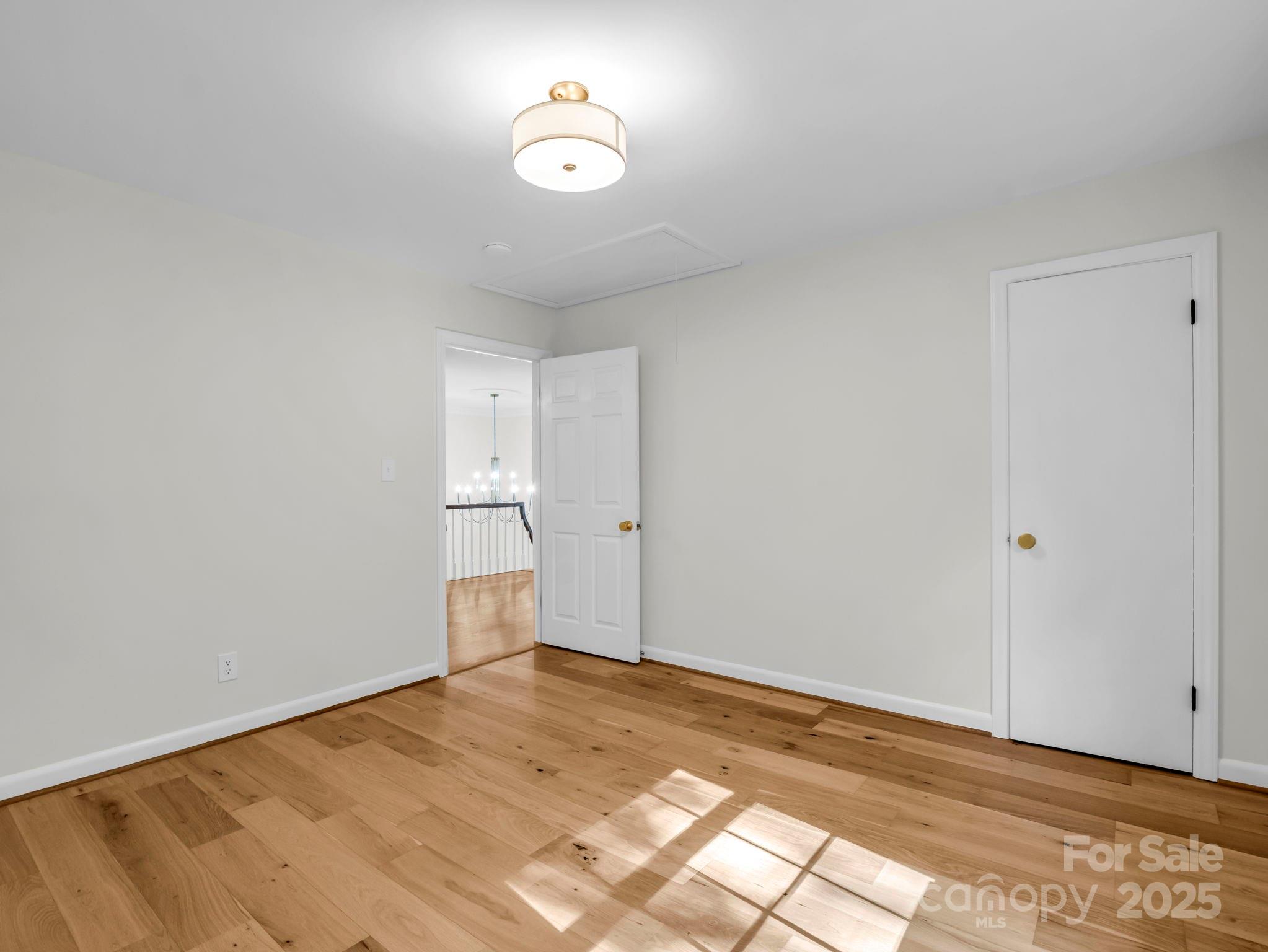 Country Club Acres - Residential