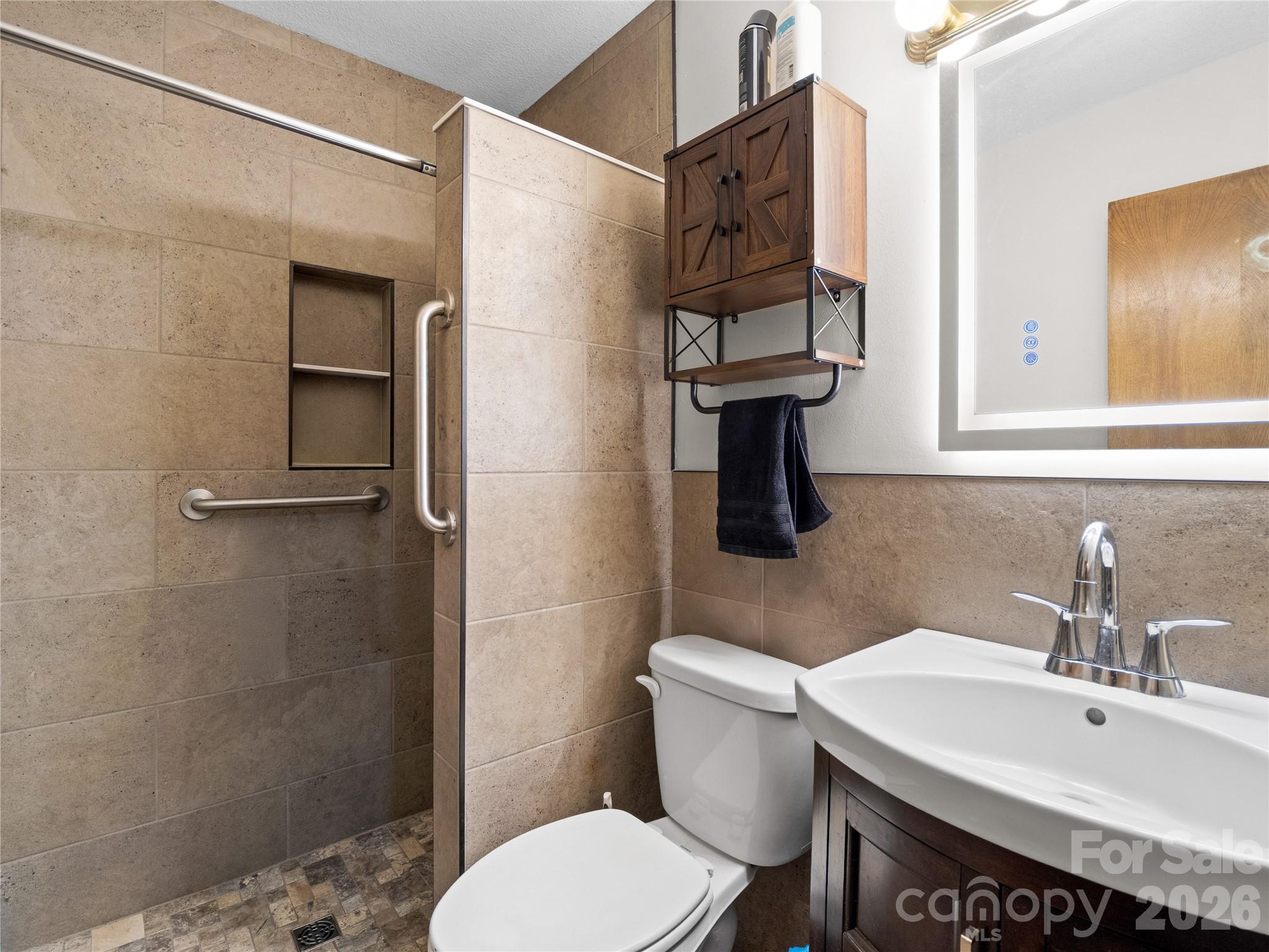 Rumbling Bald on Lake Lure - Residential