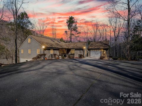 Photo of 111 Buckeye Road, Lake Lure, NC 28746 (MLS # 4330936)