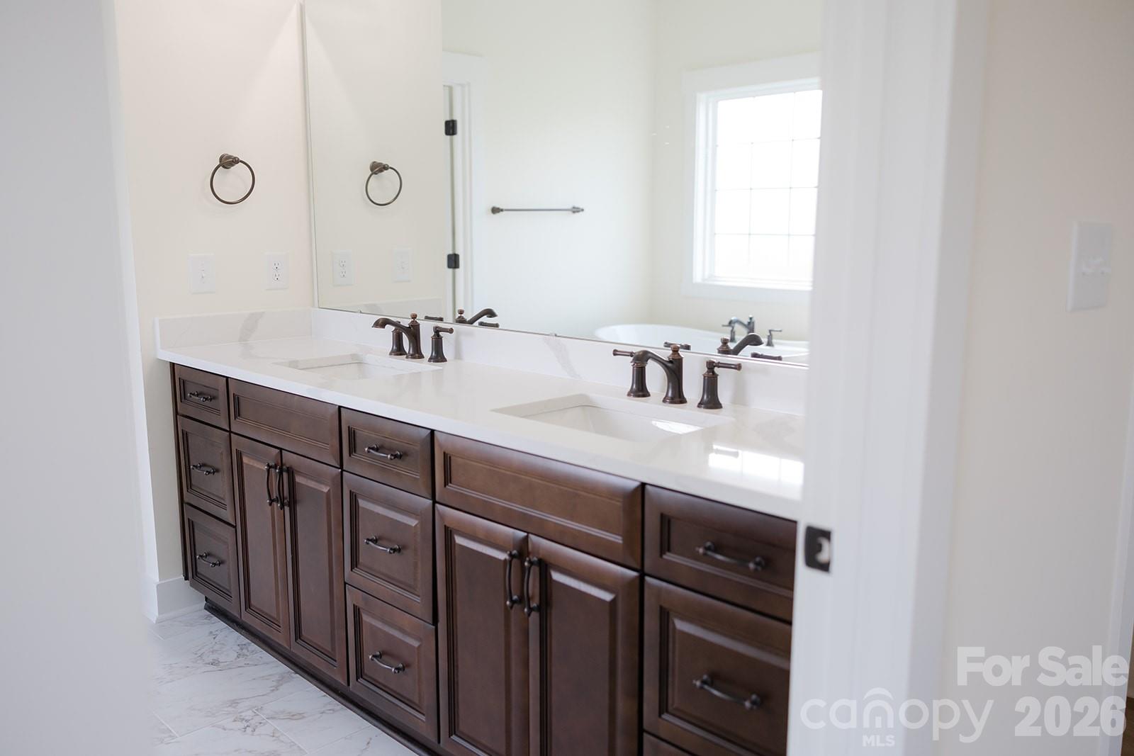 Hopes Corner - Residential