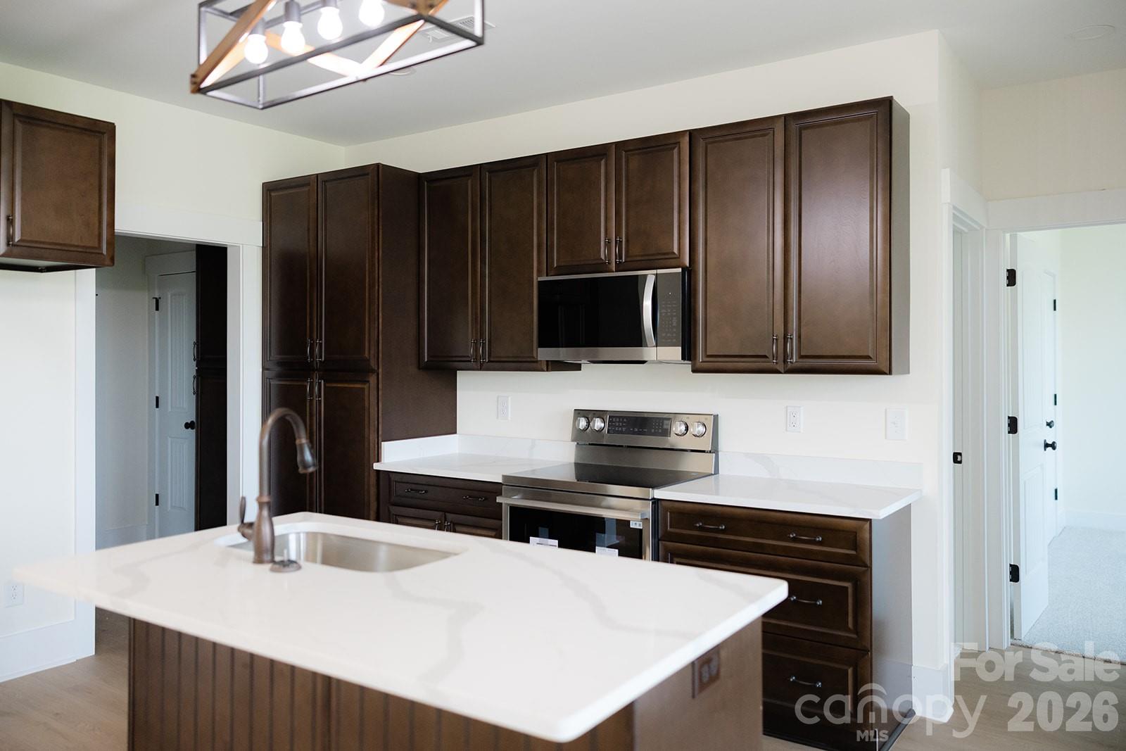 Hopes Corner - Residential