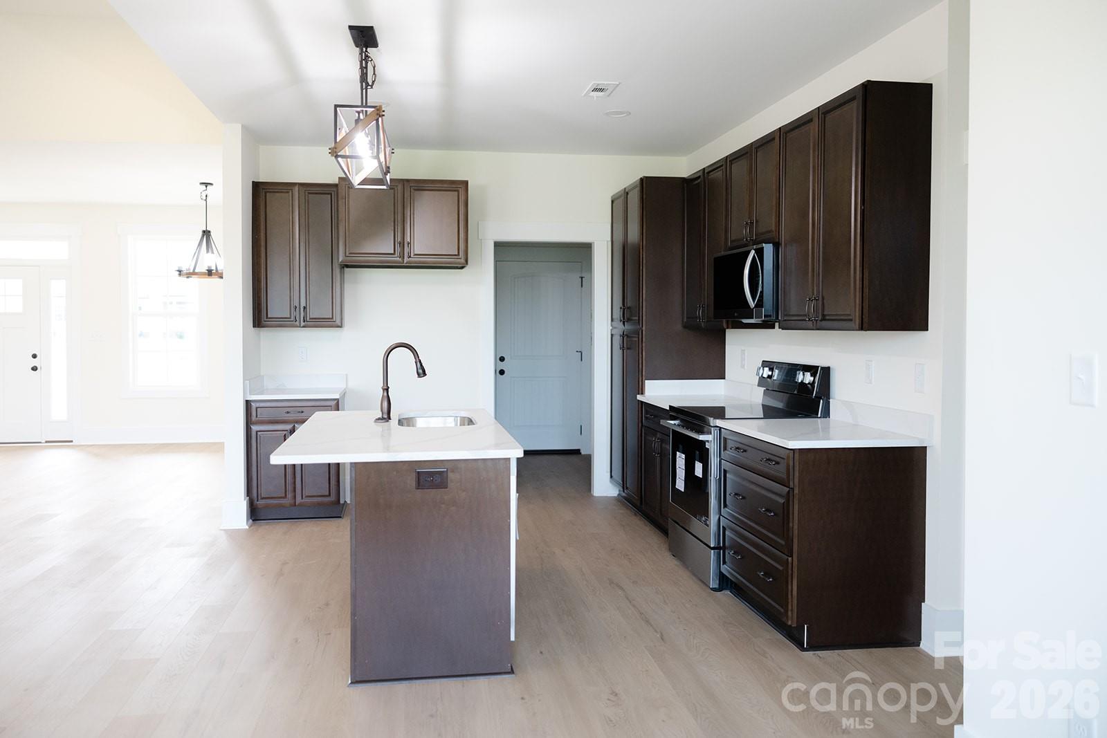 Hopes Corner - Residential