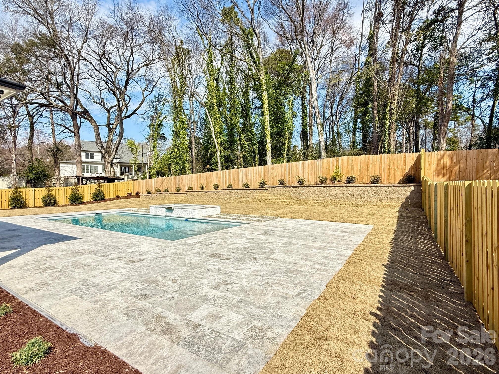 Mammoth Oaks - Residential