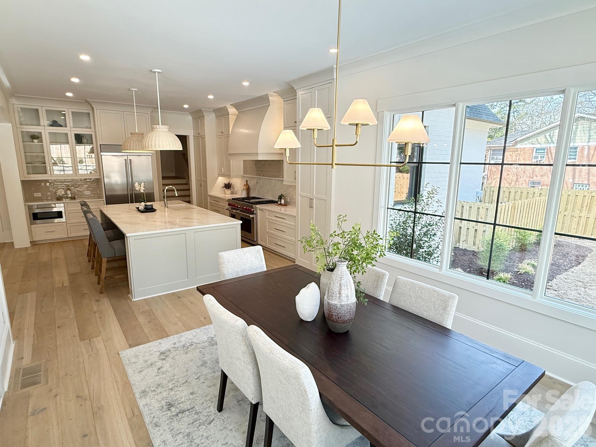 Mammoth Oaks - Residential