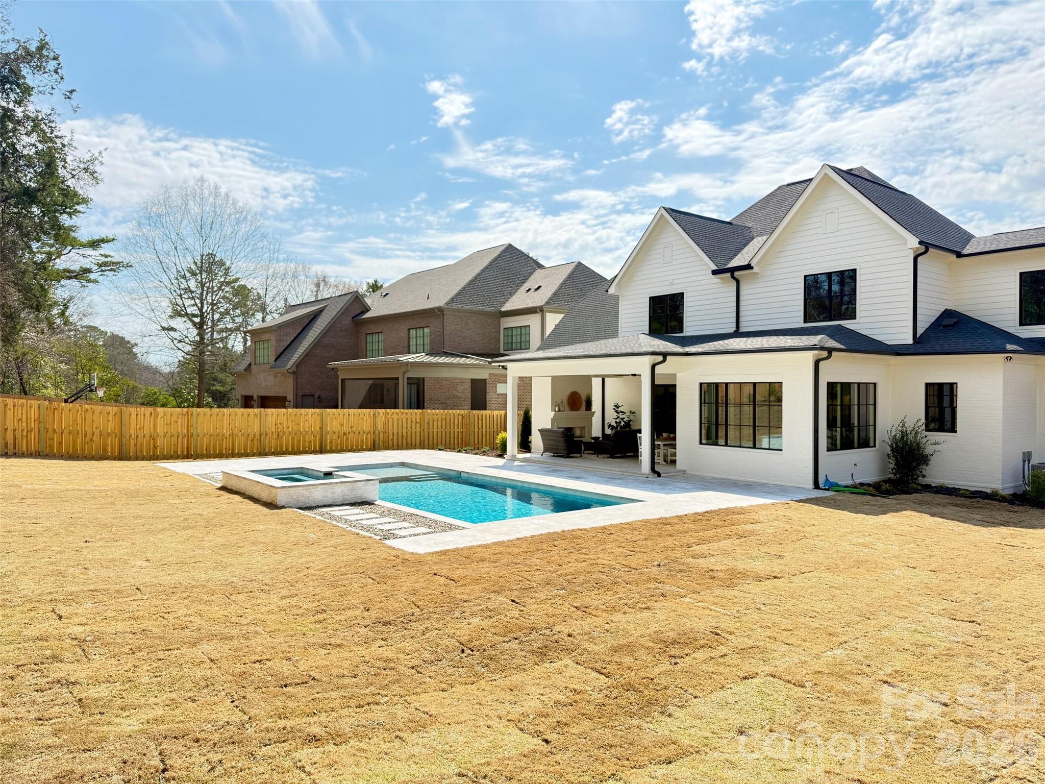 Mammoth Oaks - Residential