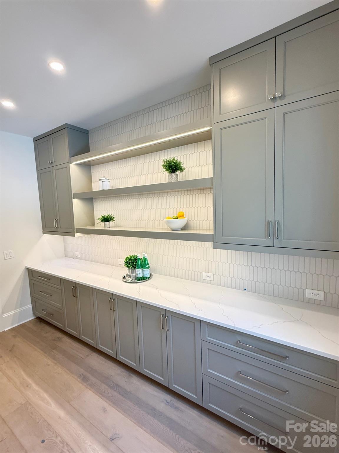 Mammoth Oaks - Residential