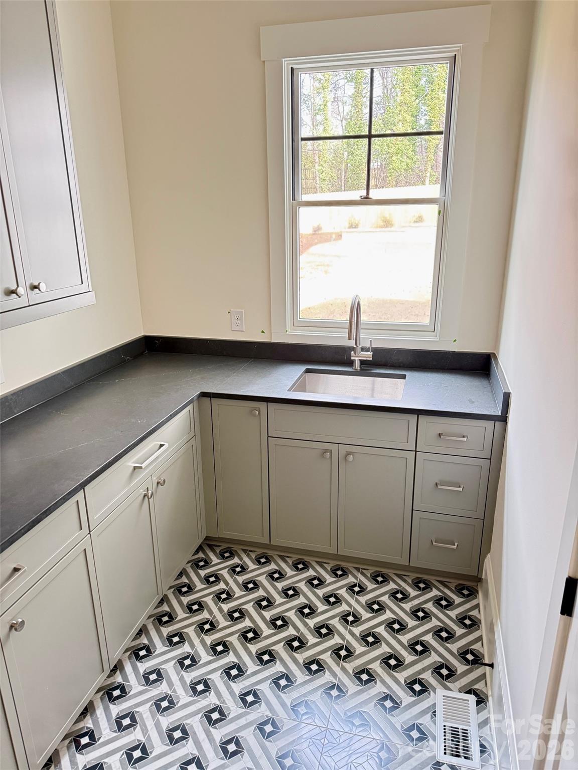 Mammoth Oaks - Residential