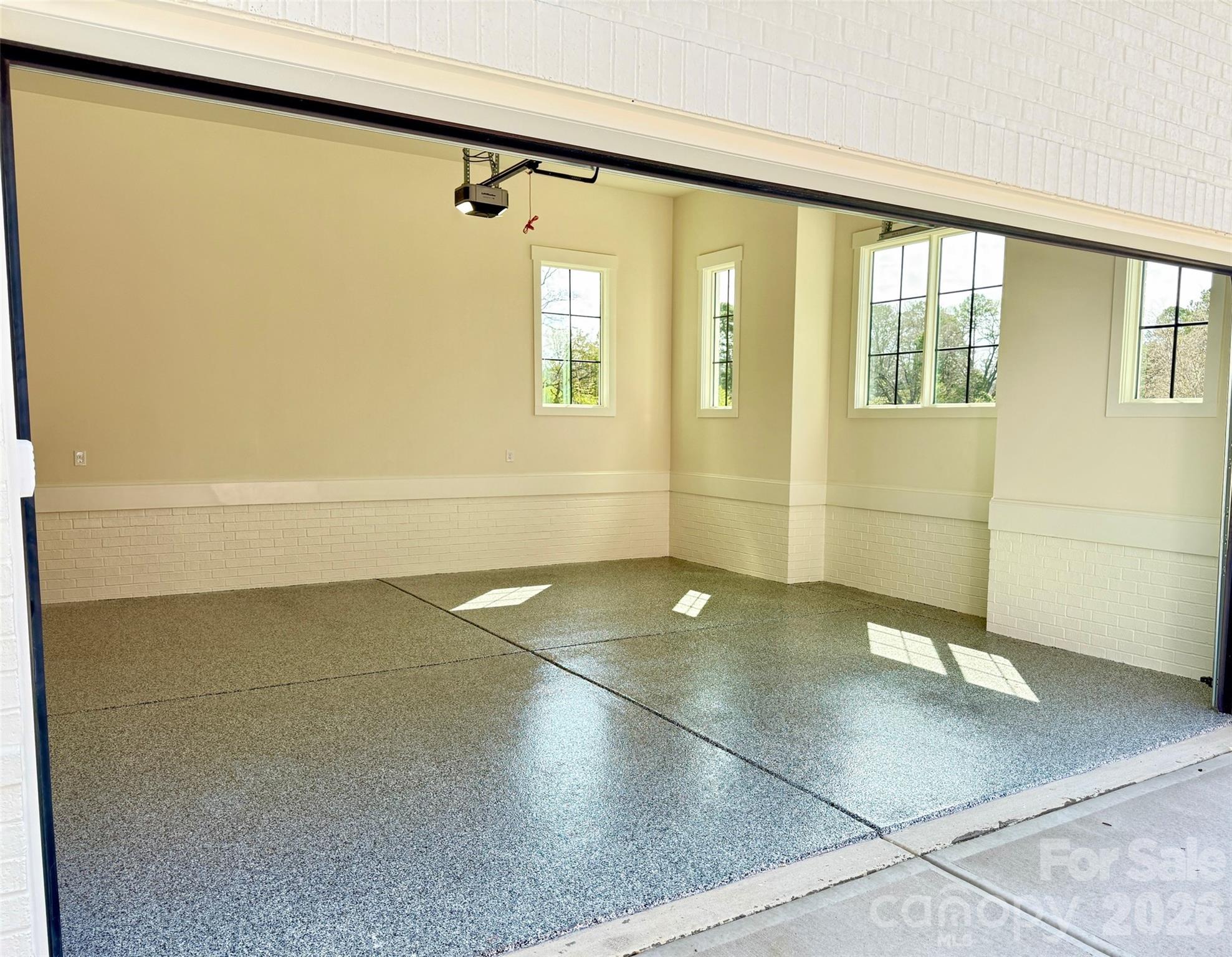 Mammoth Oaks - Residential