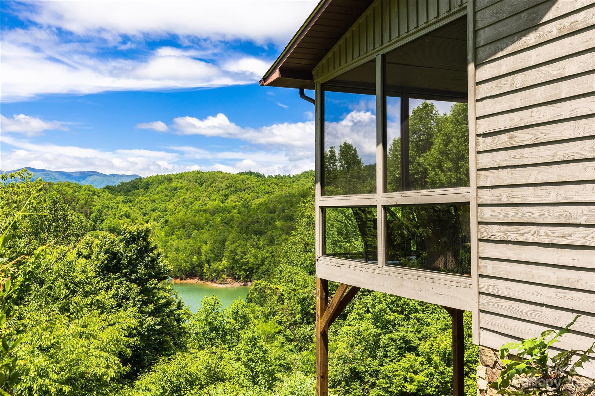 Fontana Lake Estates - Residential