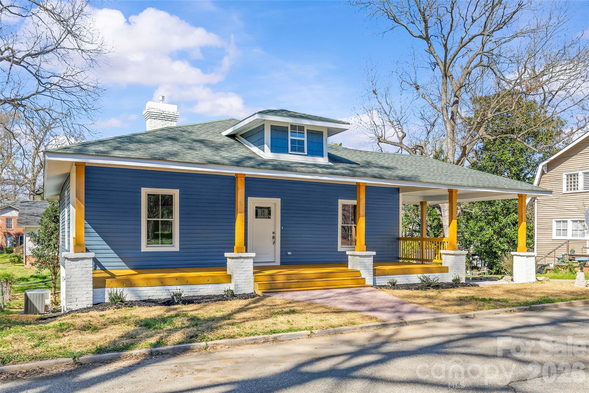 109 N College Street