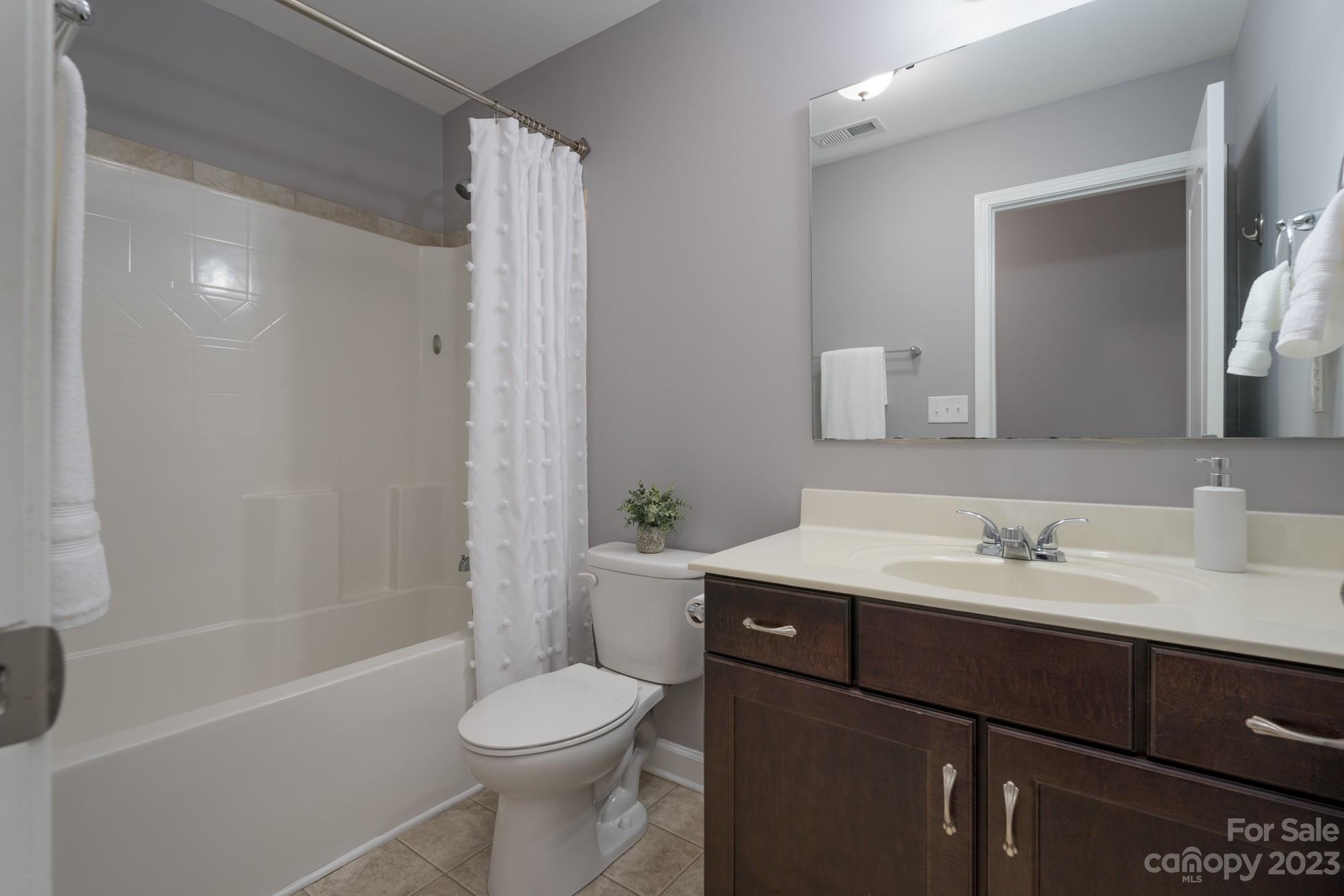 Lake Forest - Residential