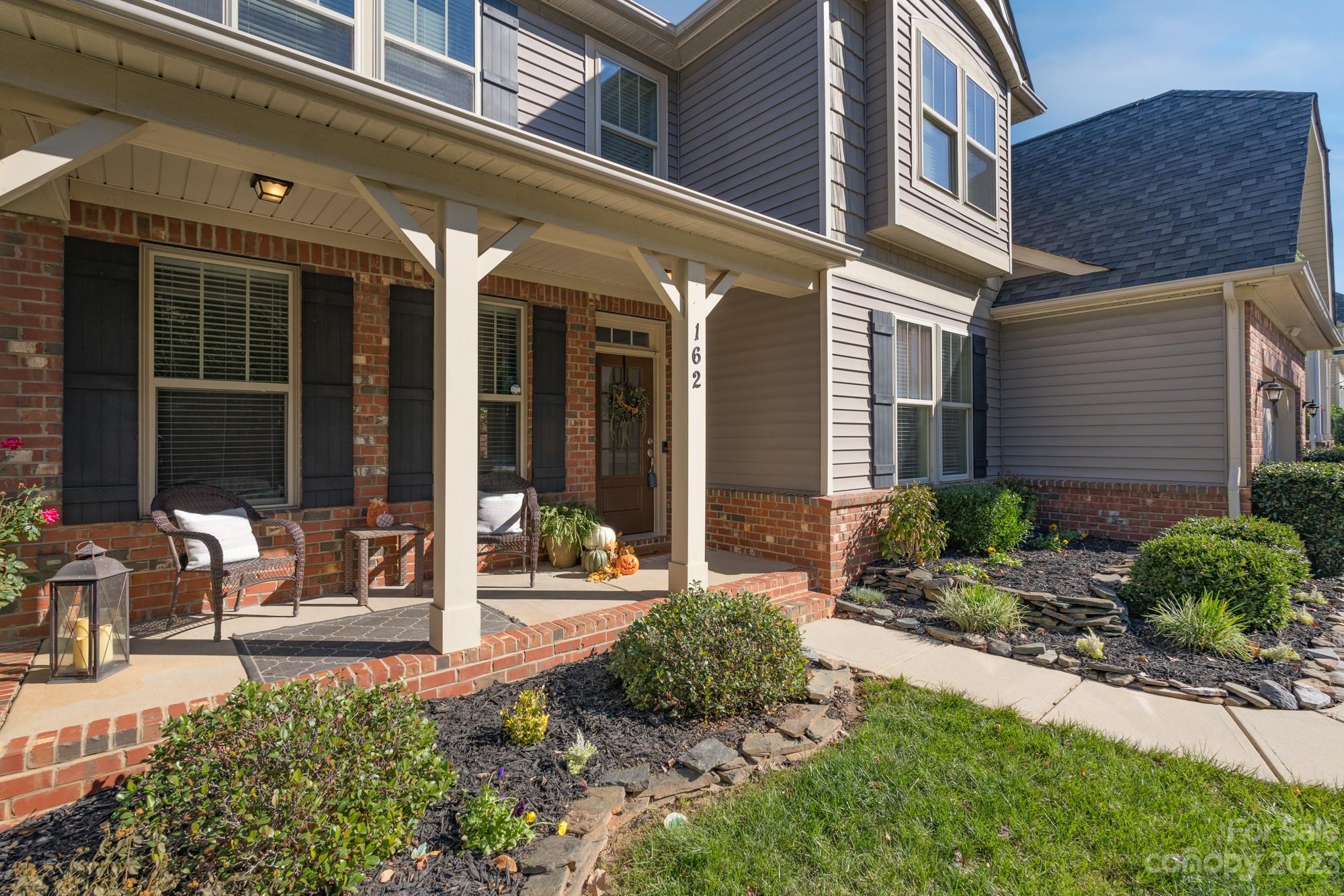 Lake Forest - Residential