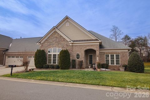 5416 Ggo Drive Greensboro NC 27406