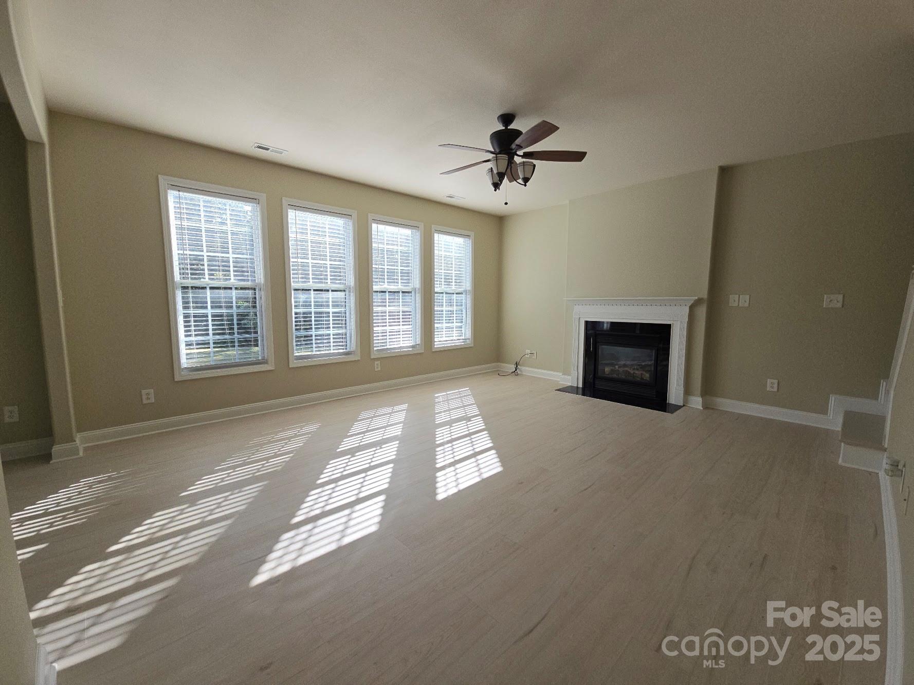 1960 Wilburn Park Lane NW