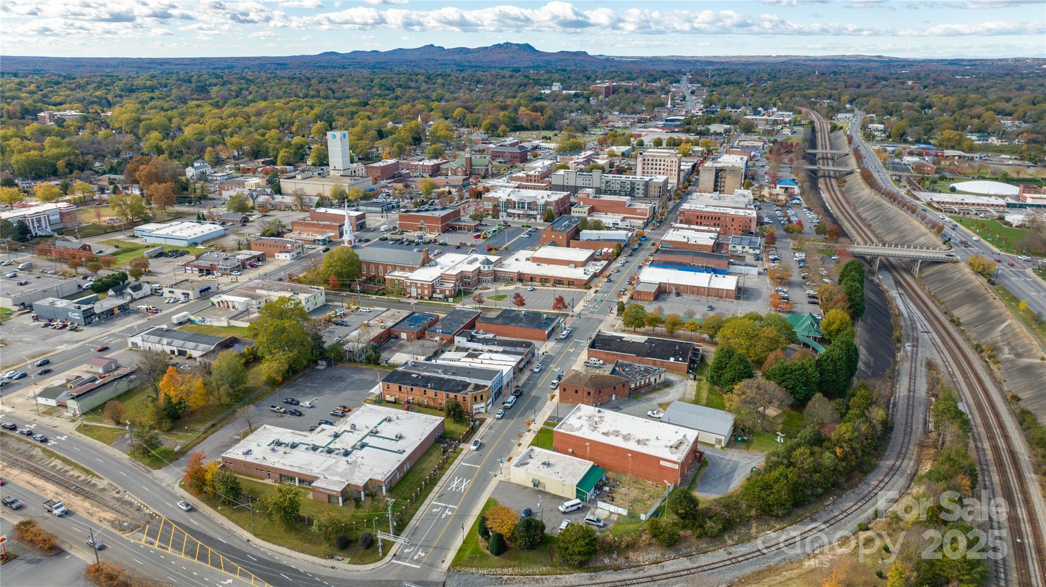 722 E Airline Avenue