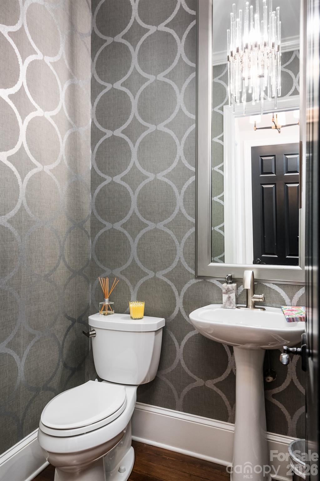 The Peninsula - Residential