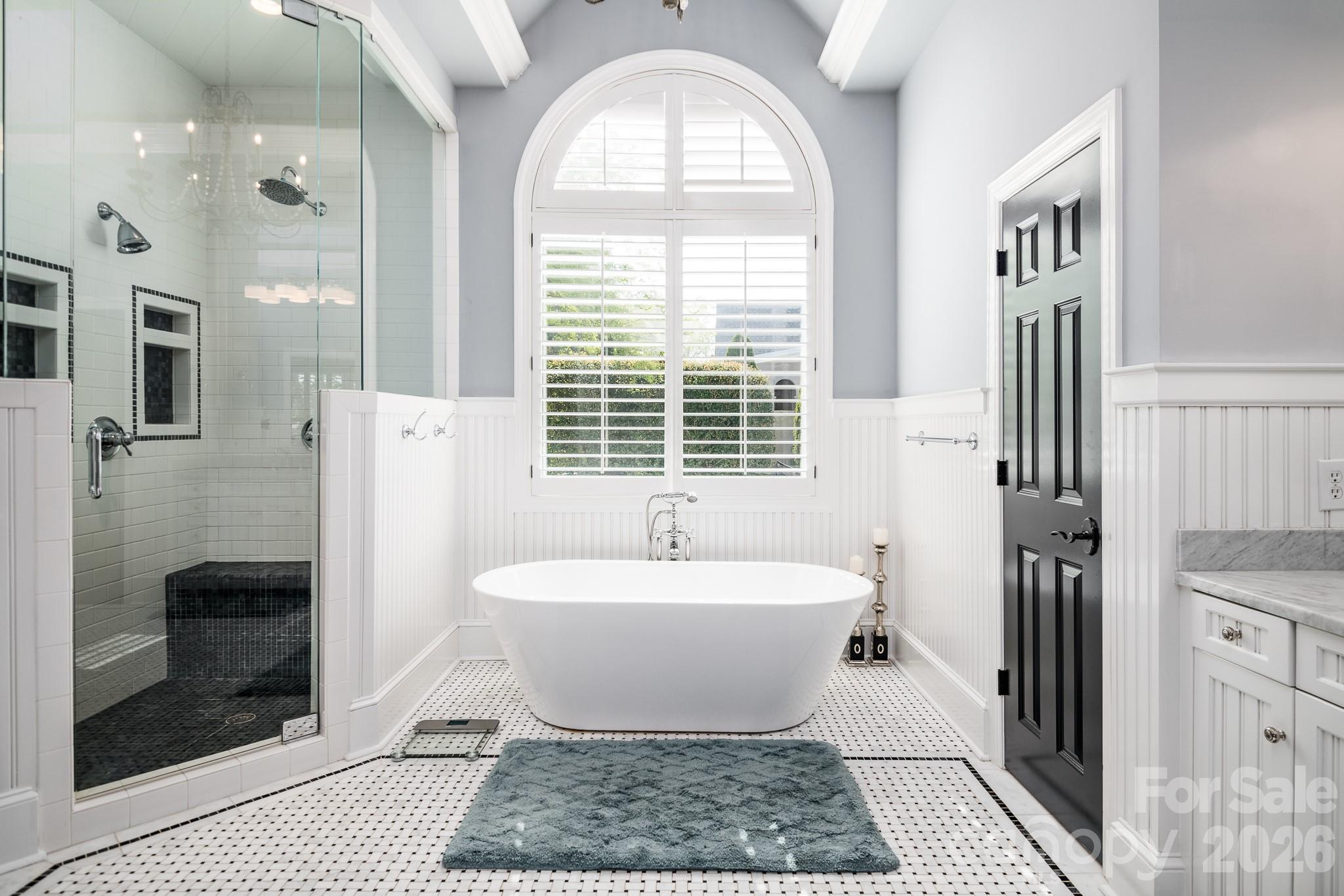 The Peninsula - Residential