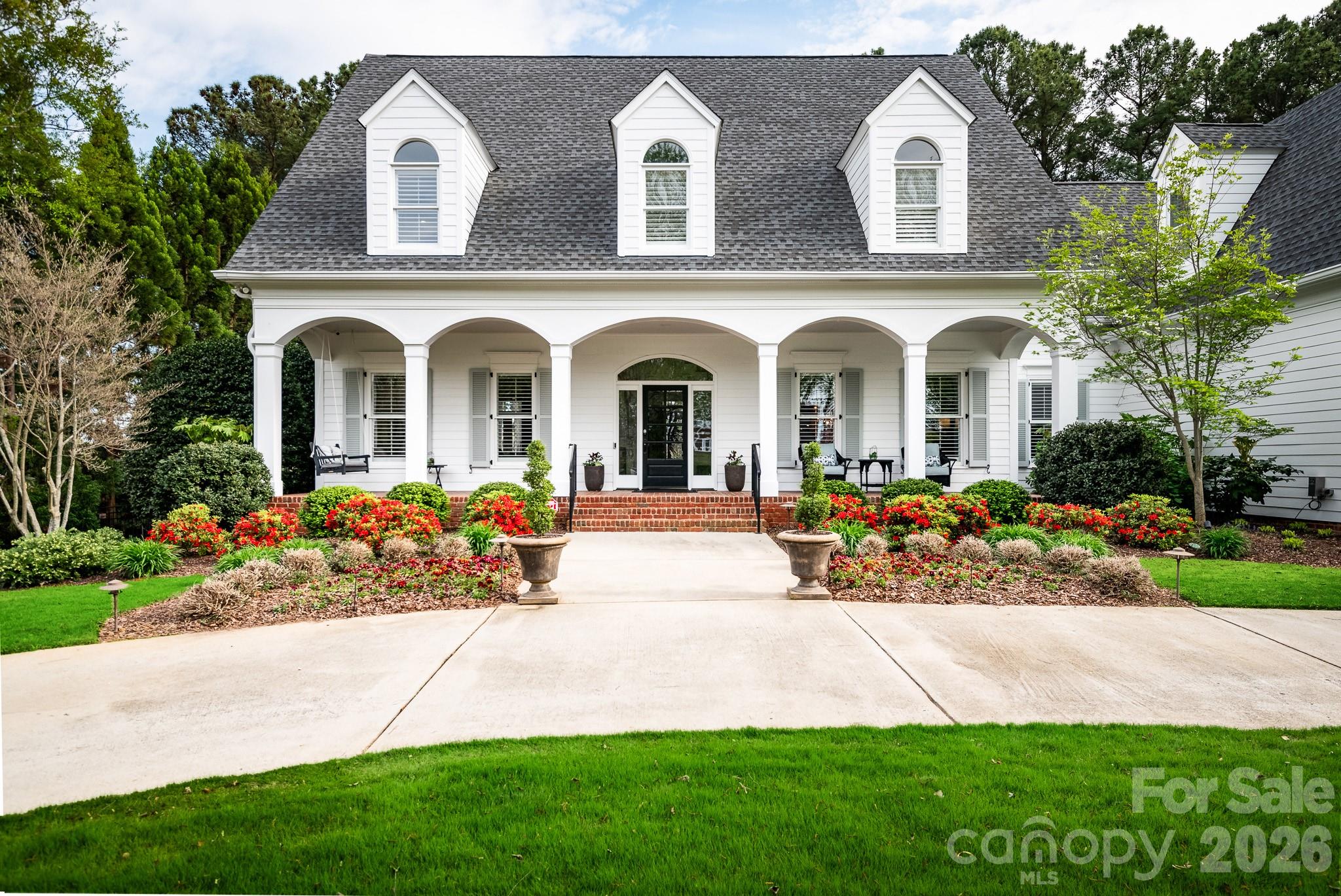 The Peninsula - Residential