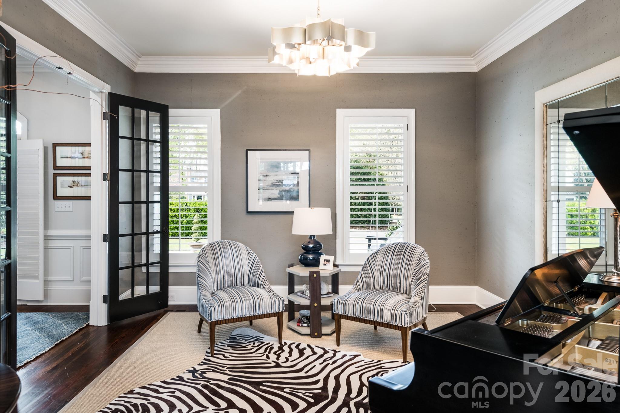 The Peninsula - Residential