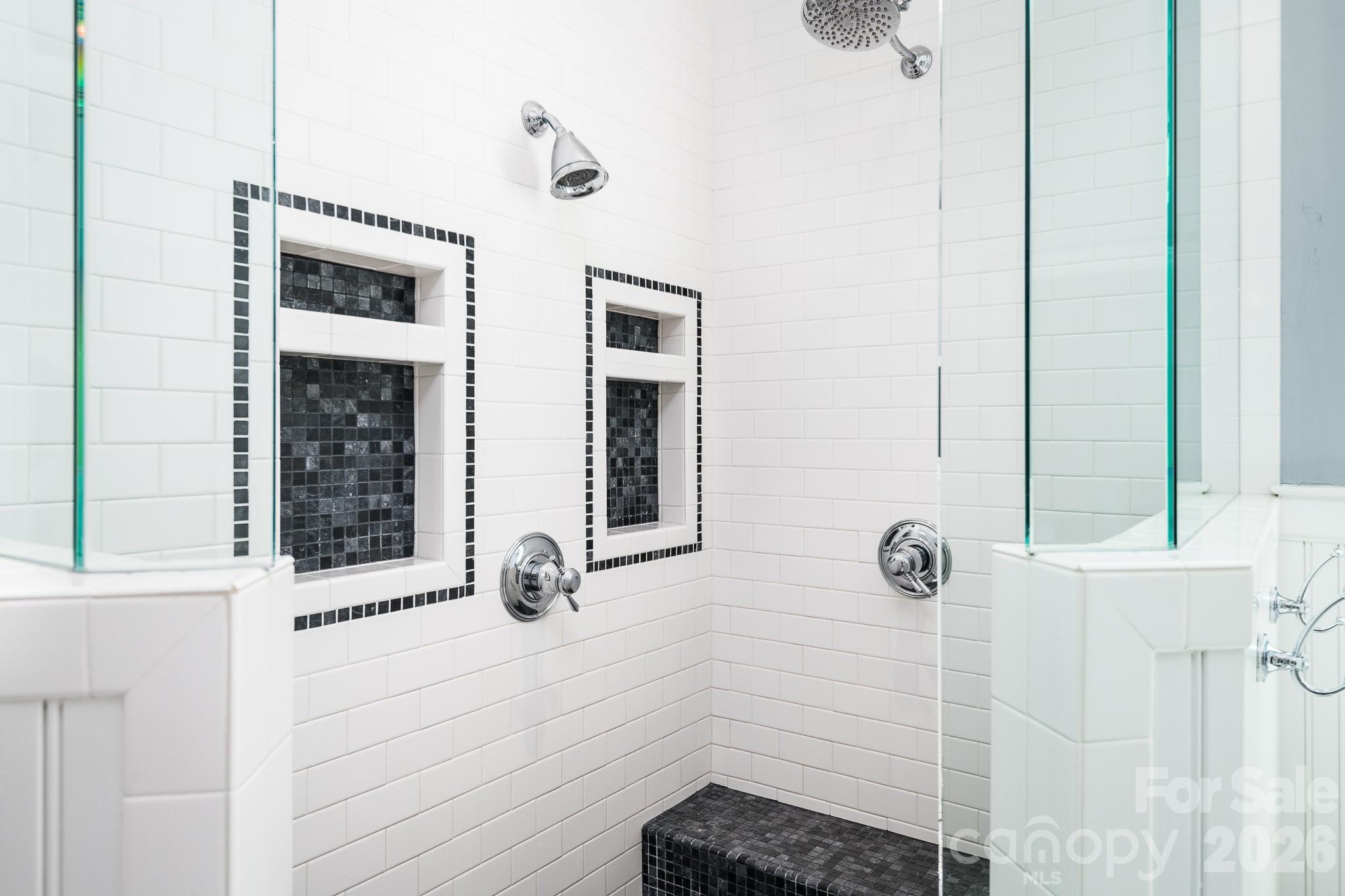 The Peninsula - Residential