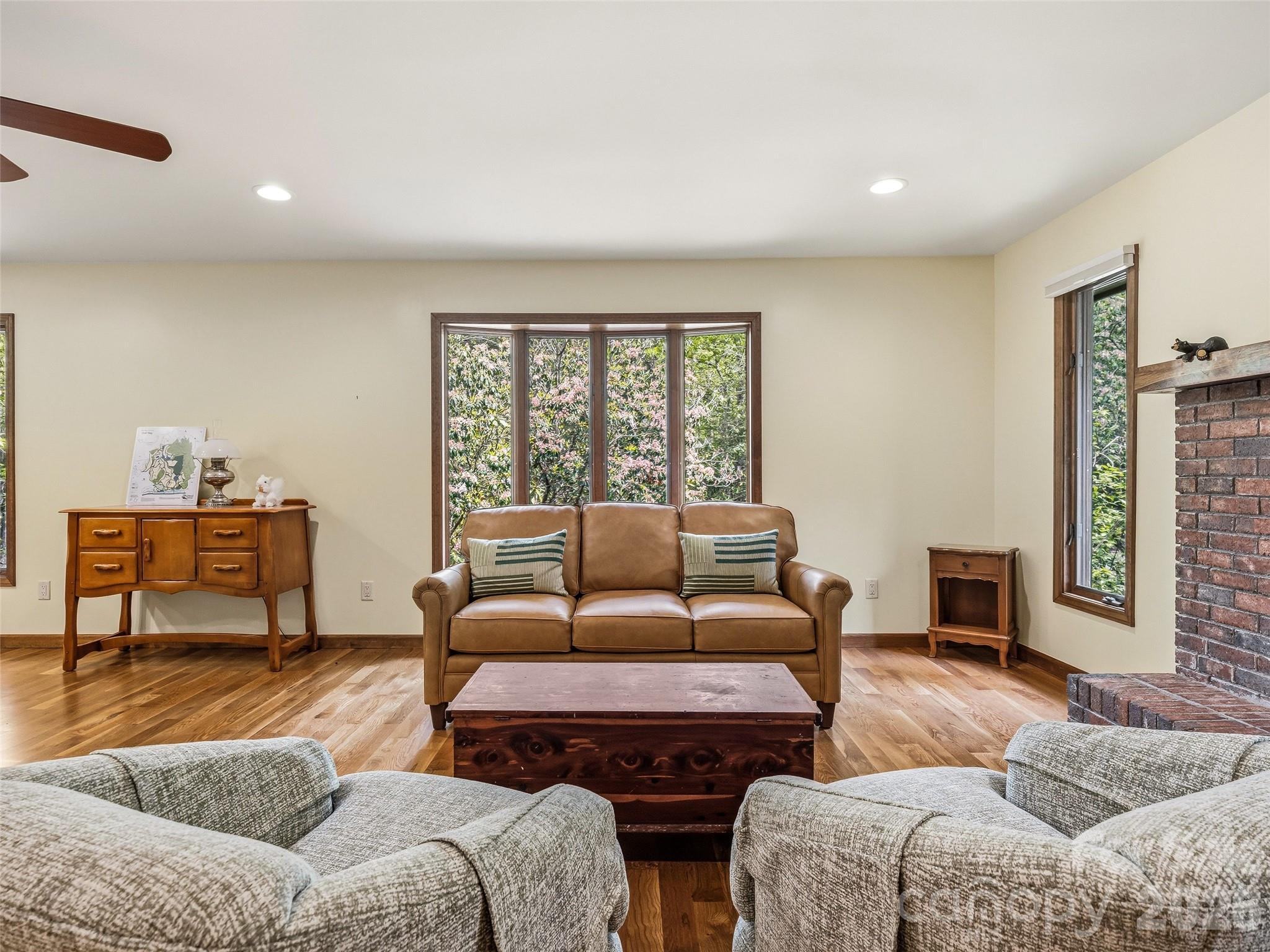 Sherwood Forest - Residential