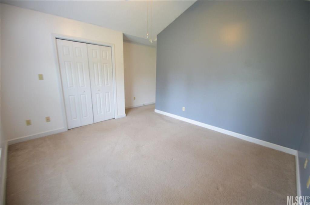 South Lakes - Residential