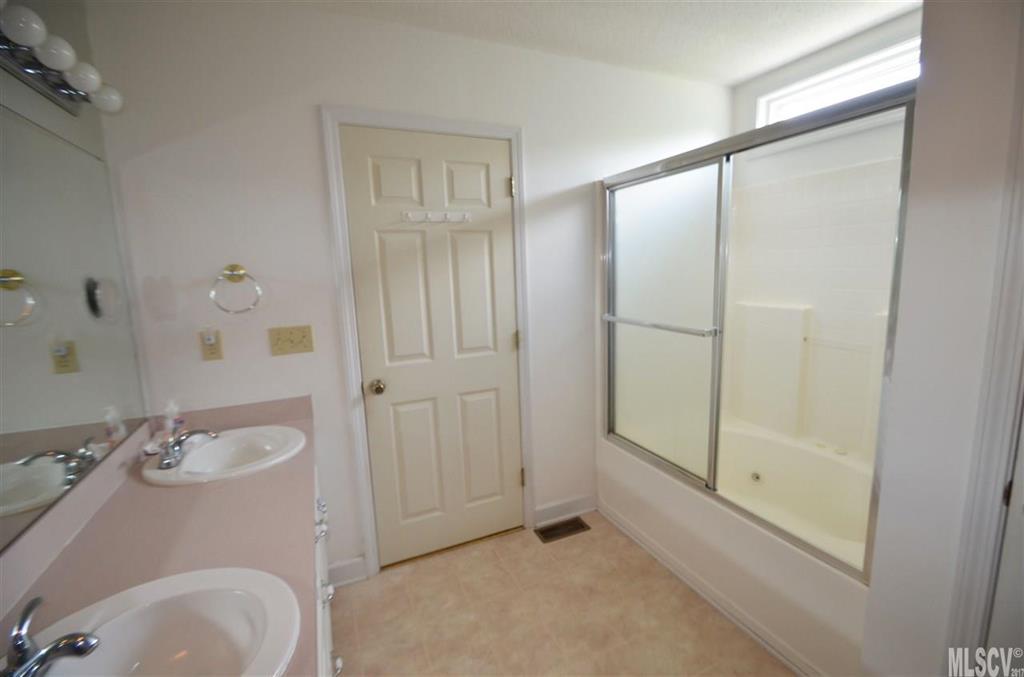 South Lakes - Residential