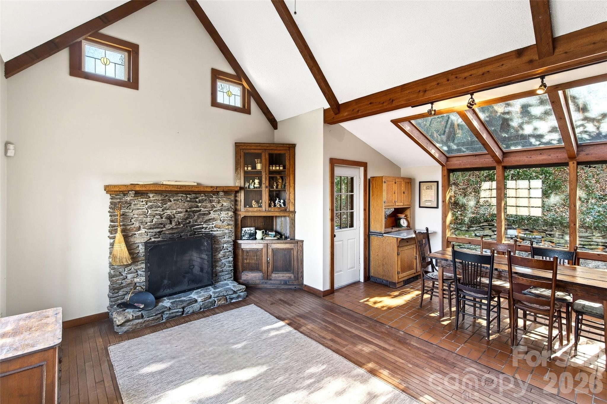 951,953,955,959 NC 9 Highway