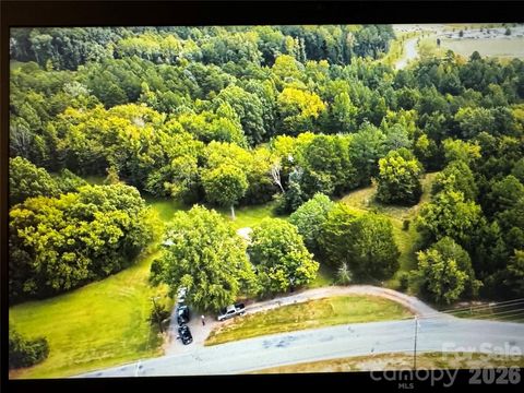 Photo of 2600 Shiloh Church Road, Davidson, NC 28036 (MLS # 4333448)