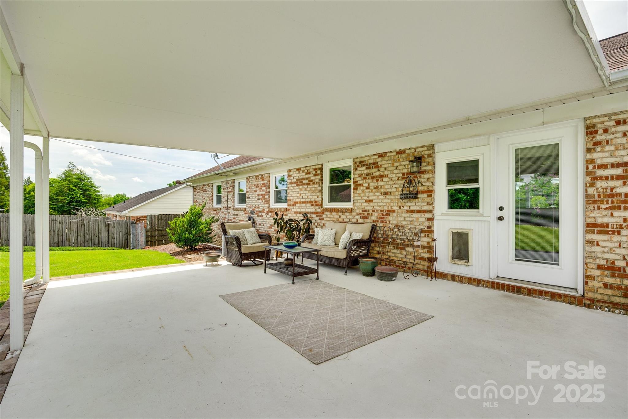 Laurel Woods - Residential