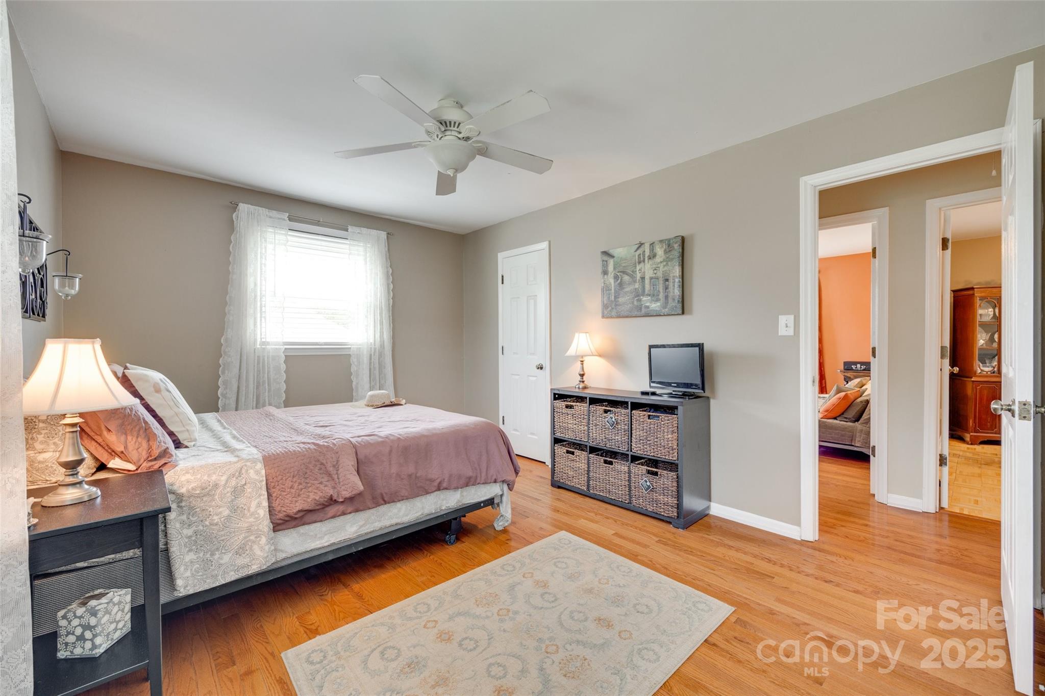 Laurel Woods - Residential