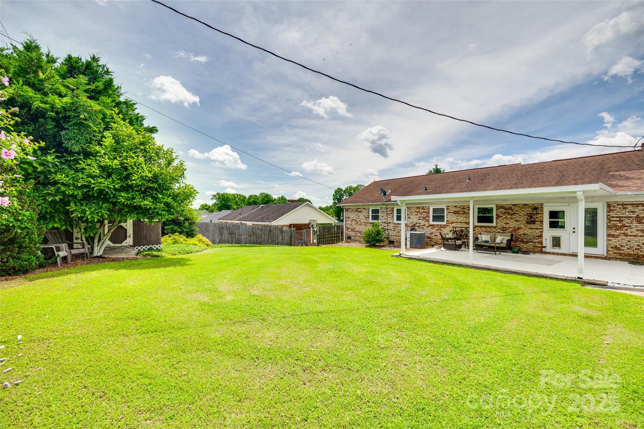 Laurel Woods - Residential