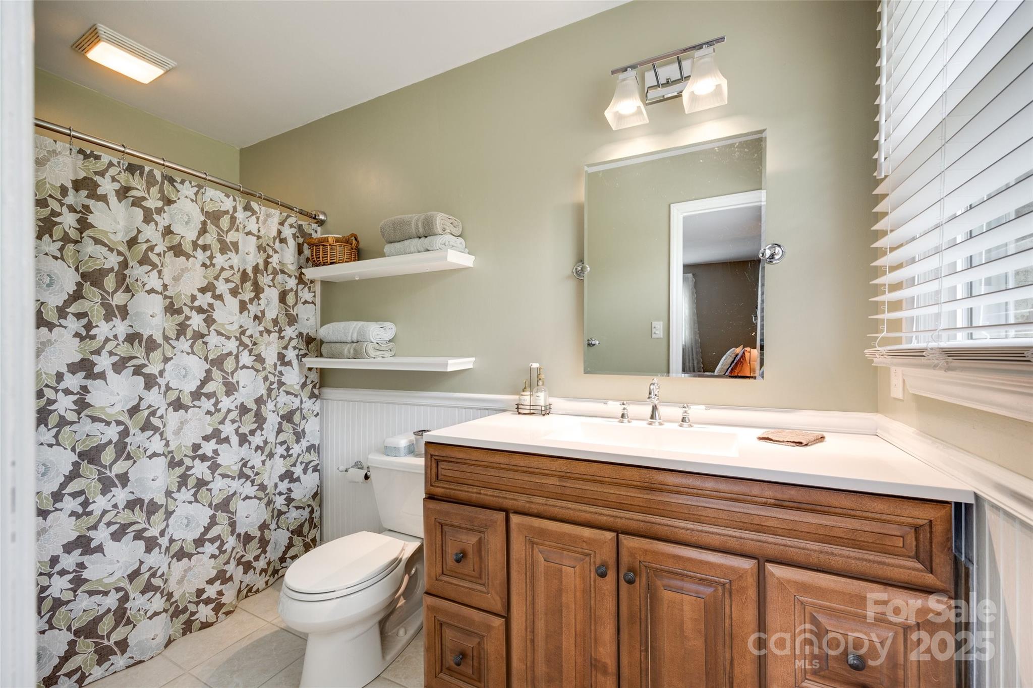 Laurel Woods - Residential