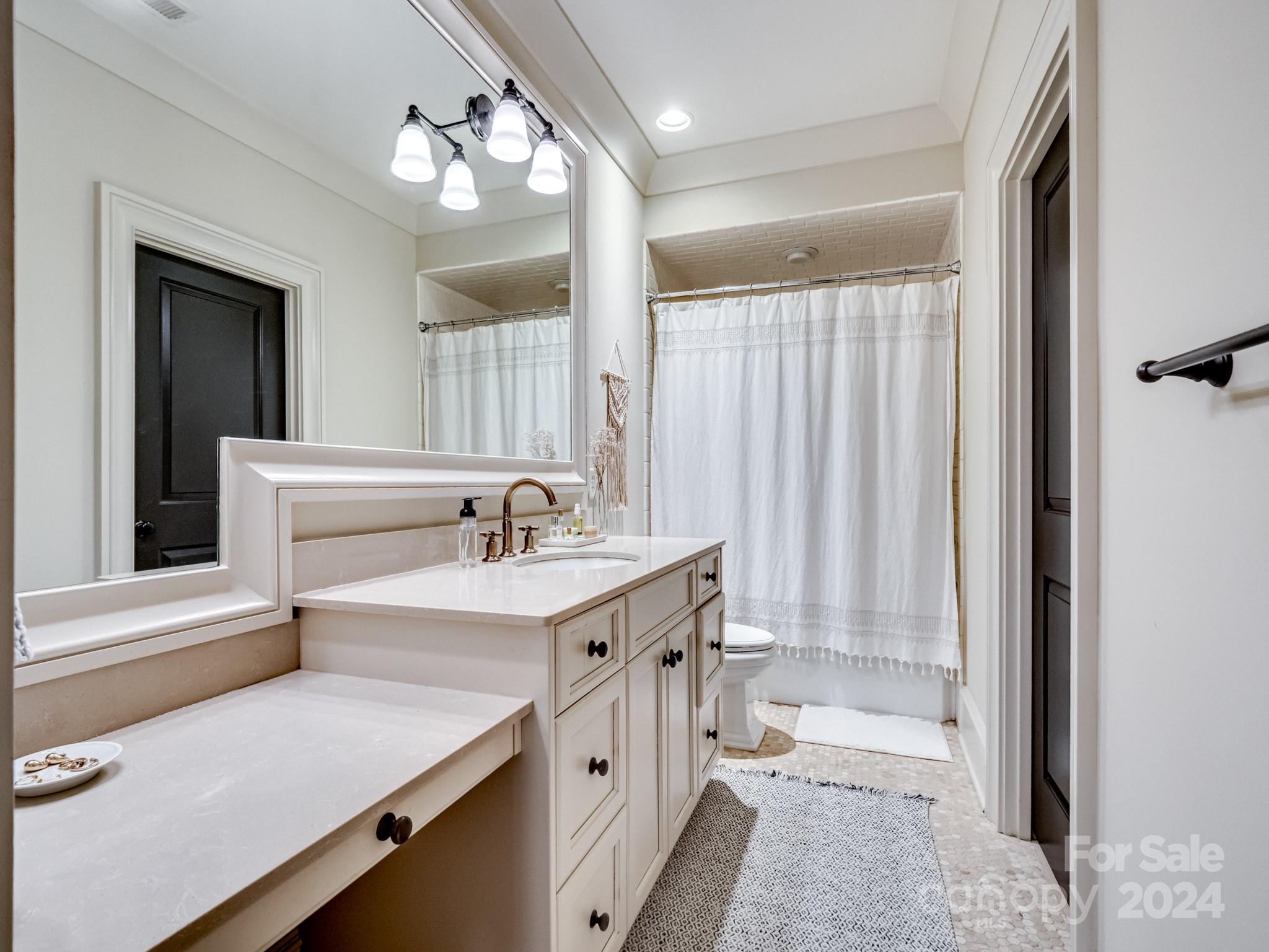 Arbor Oaks - Residential