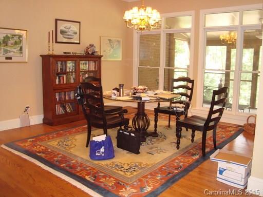 Royal Oaks - Residential Lease