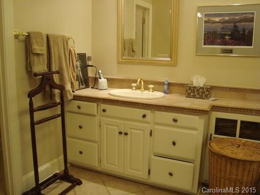 Royal Oaks - Residential Lease