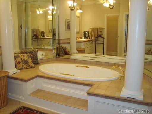 Royal Oaks - Residential Lease