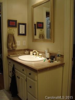 Royal Oaks - Residential Lease