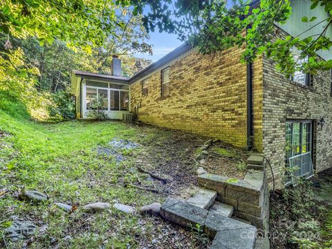 A home in Hendersonville