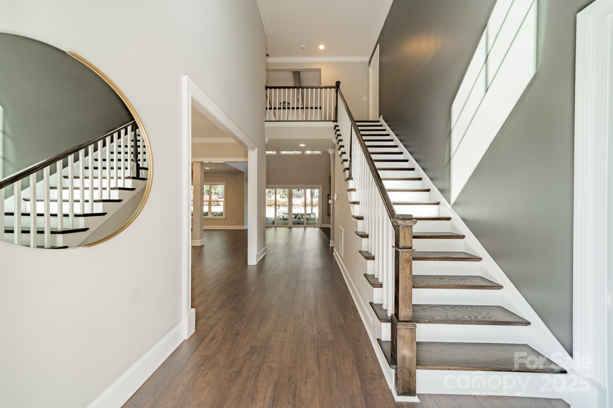 208 South Shore Drive