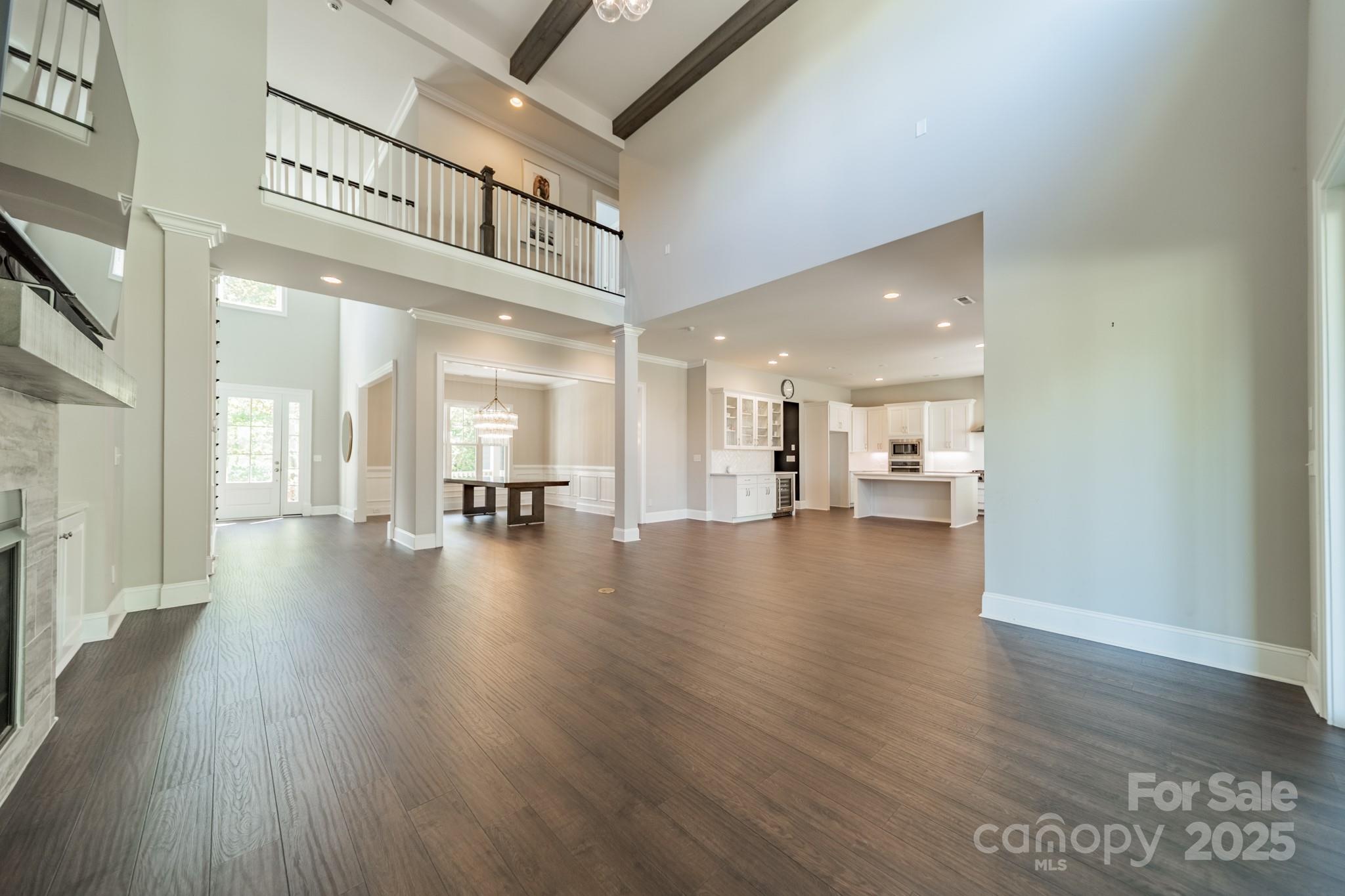 208 South Shore Drive