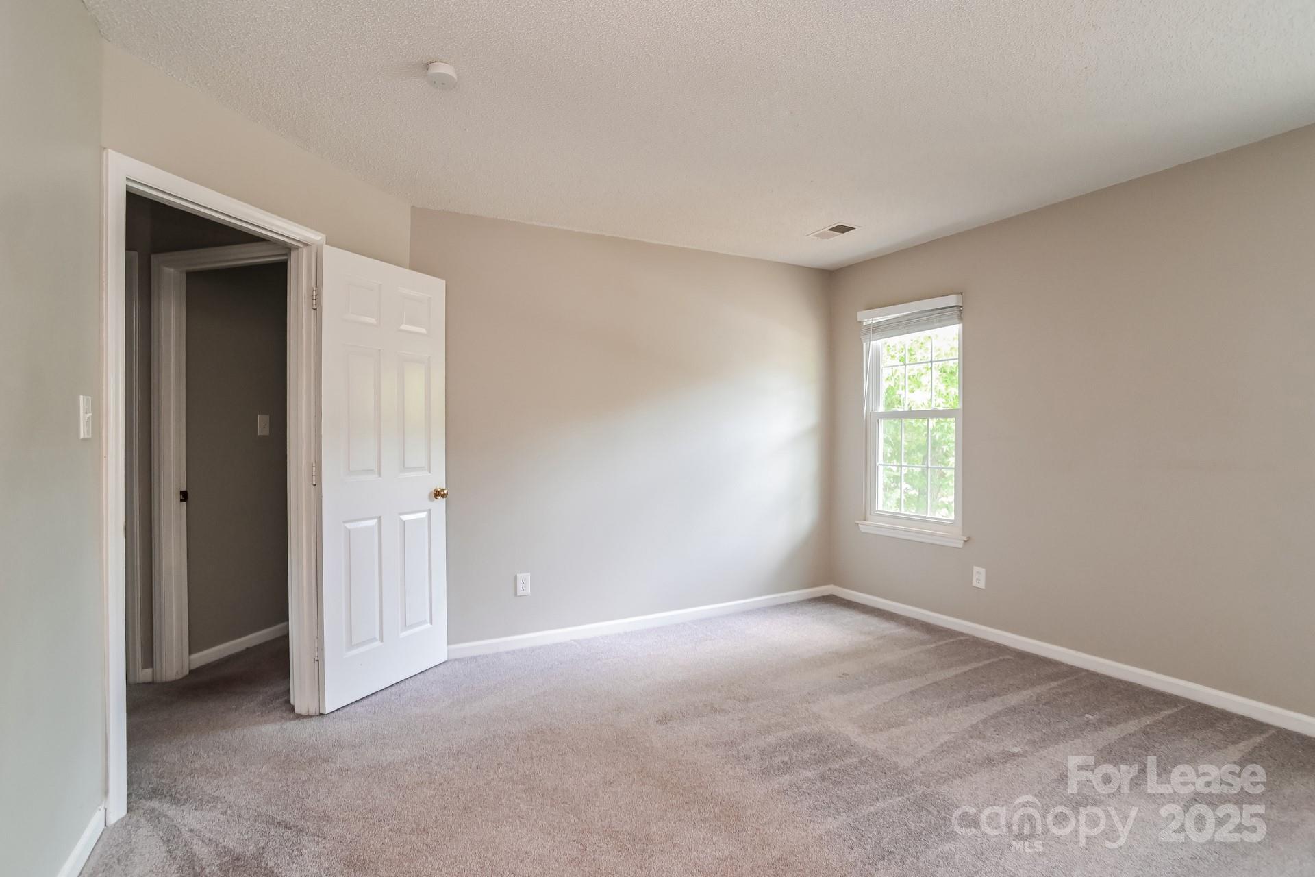 Hunley Creek - Residential Lease