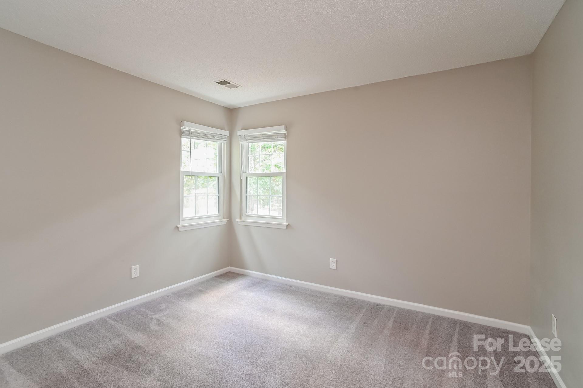 Hunley Creek - Residential Lease