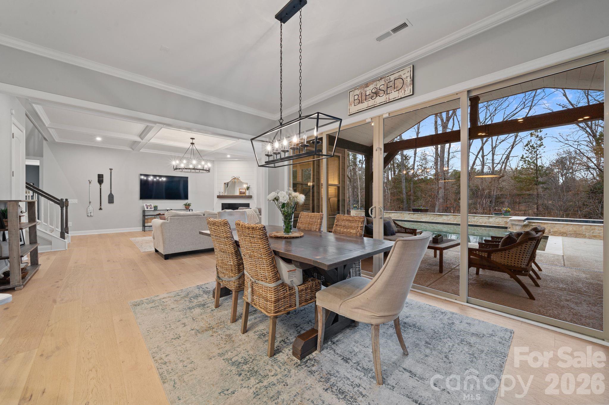 Queensbridge - Residential